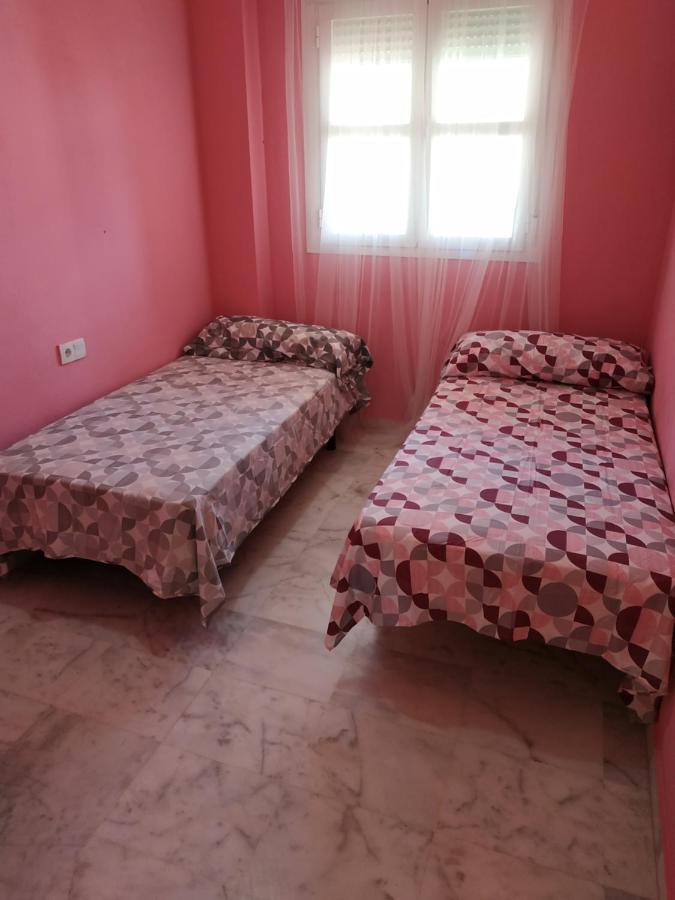 Sunny View With Five Beds Check Out 2 Pm